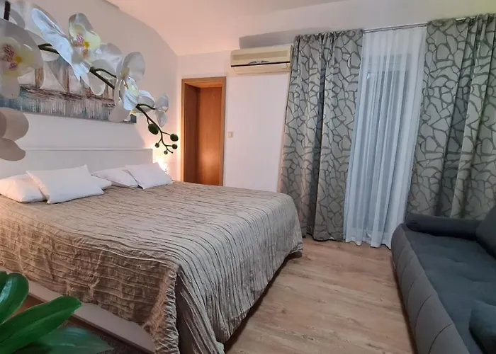 Sobe/Rooms Riva