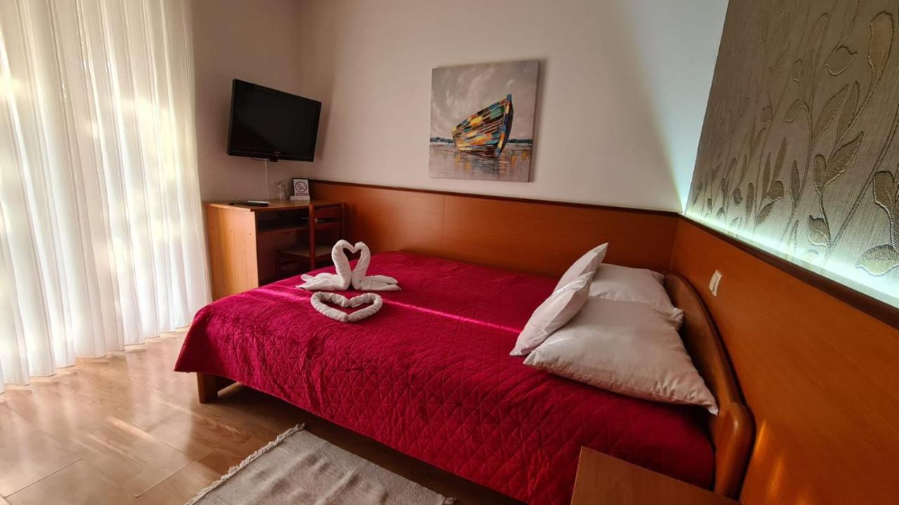 Sobe/rooms Riva