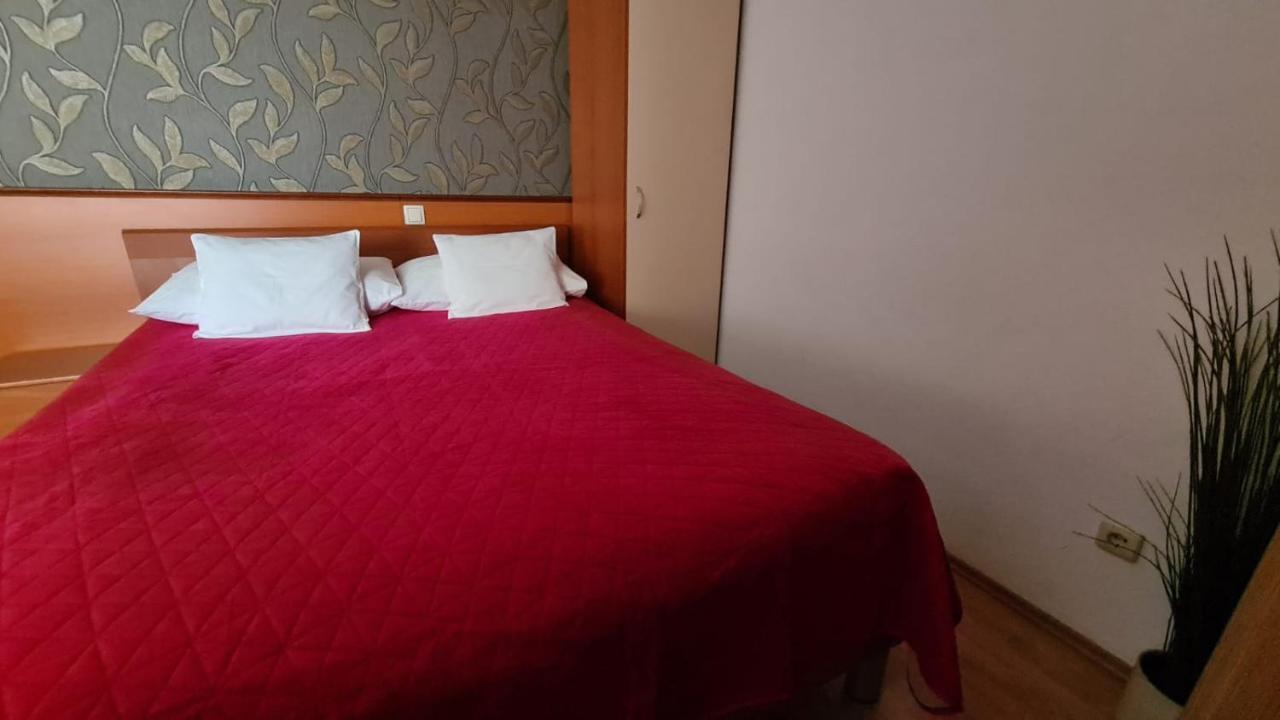 Sobe/rooms Riva Bed & Breakfast 3*