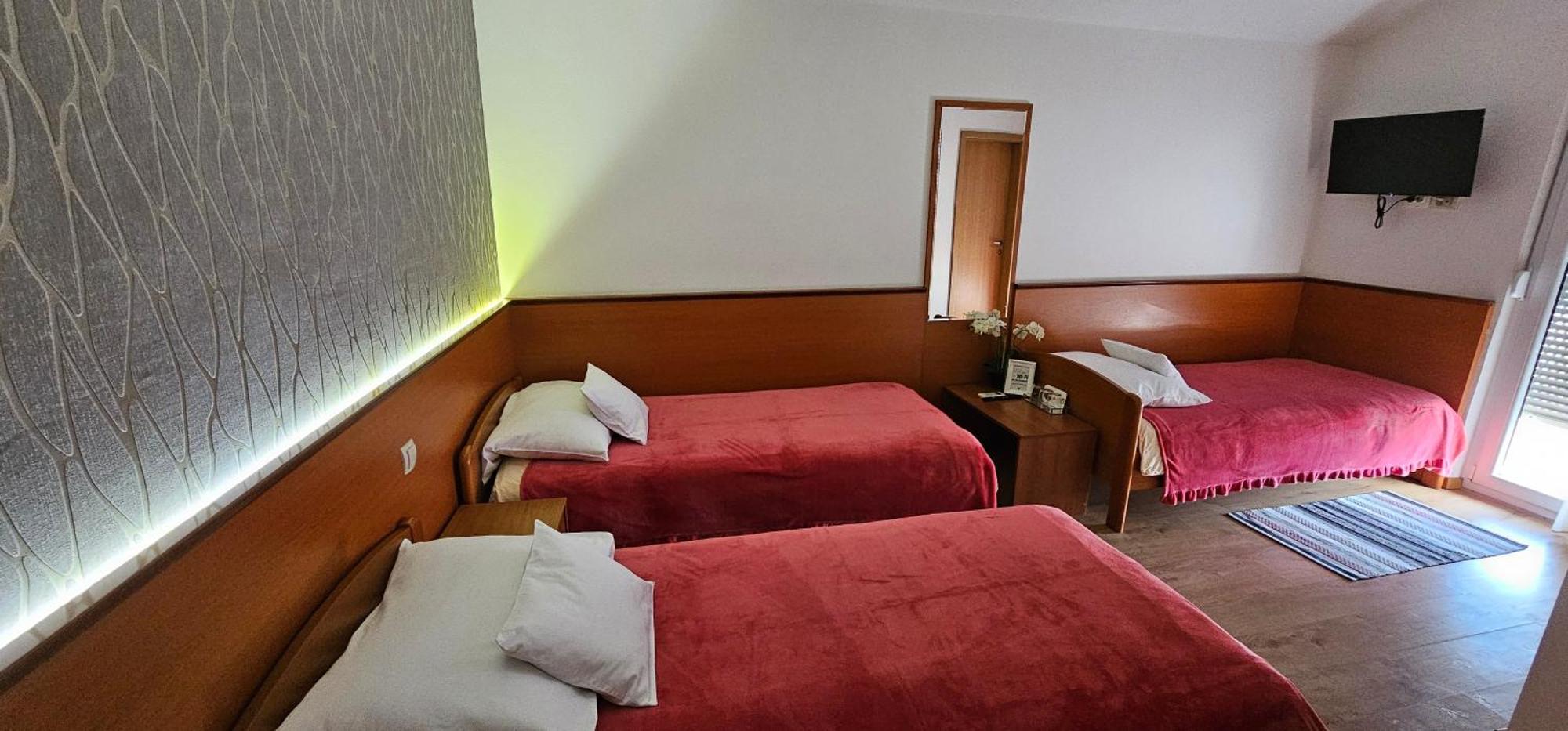 Sobe/rooms Riva 3*